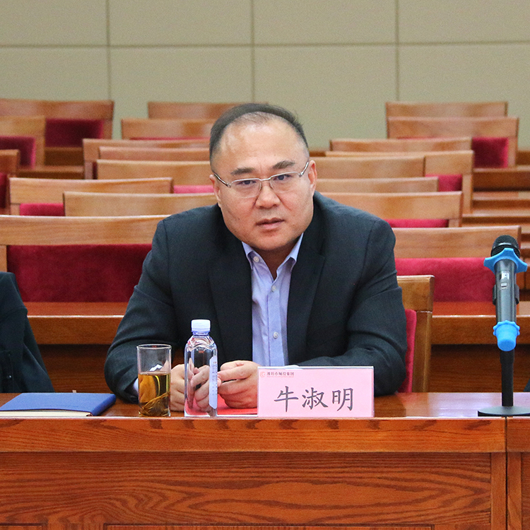 4恳谈会1127.jpg 4恳谈会1127.jpg